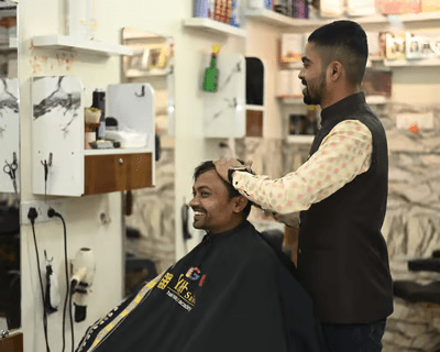 Transform Your Look and Confidence with Expert Men’s Haircuts