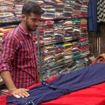 Mastering the Art of Dressing Sense: Transform Your Wardrobe with Kings Fashion Ratlam