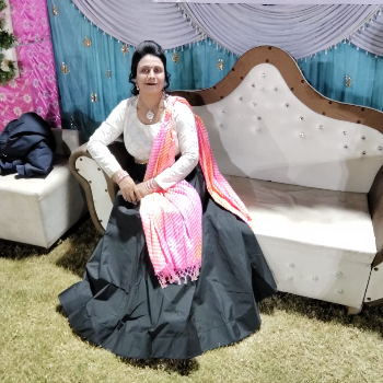 Transform Your Wardrobe with Personalized Styling: A Journey of Elegance and Confidence GAYATRI BOUTIQUE AND TAILOR Jalaram Farsan Vadi Sare, Near Raghuvir Sadi, S.K Chowk, Gandhigram, Rajkot