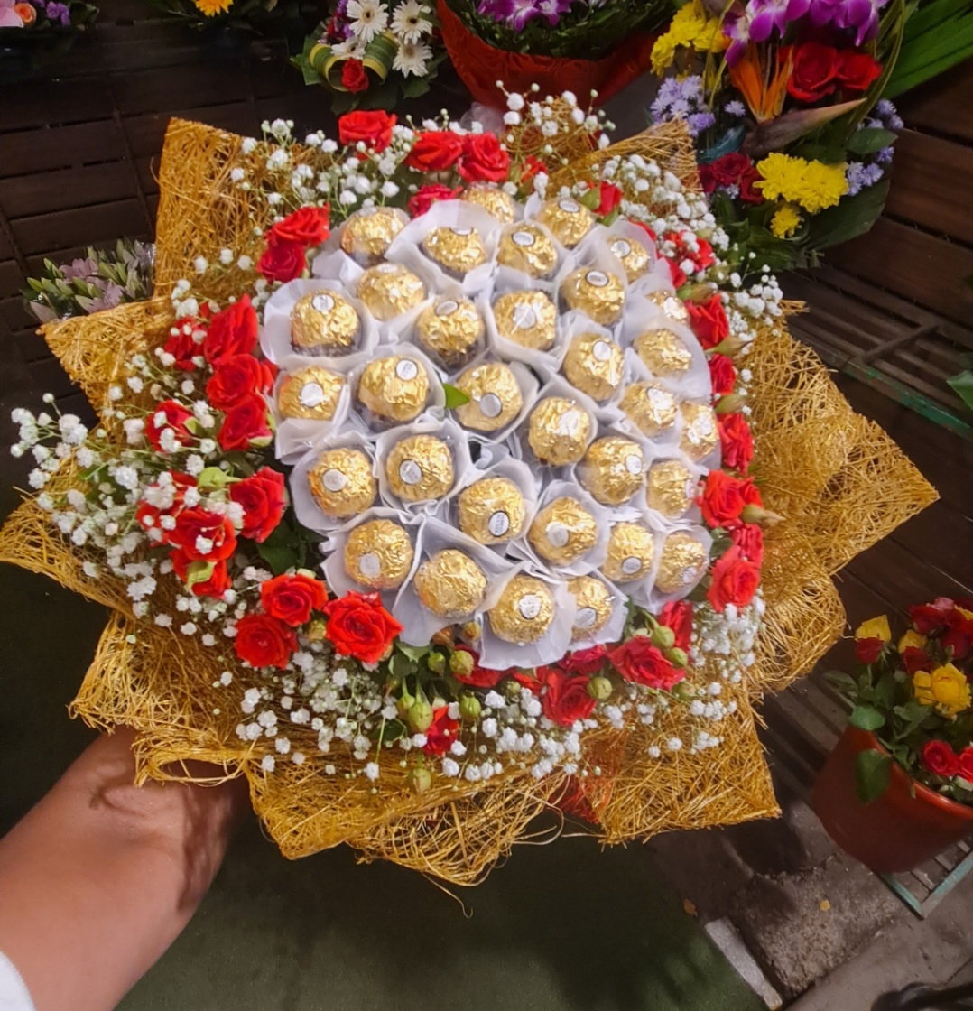 Rekindling Romance: How Roses and Ferrero Can Transform Your Relationship