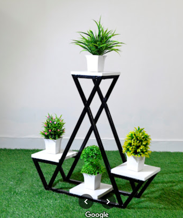 Revitalize Your Home: How Hanging Gardens Transform Urban Spaces