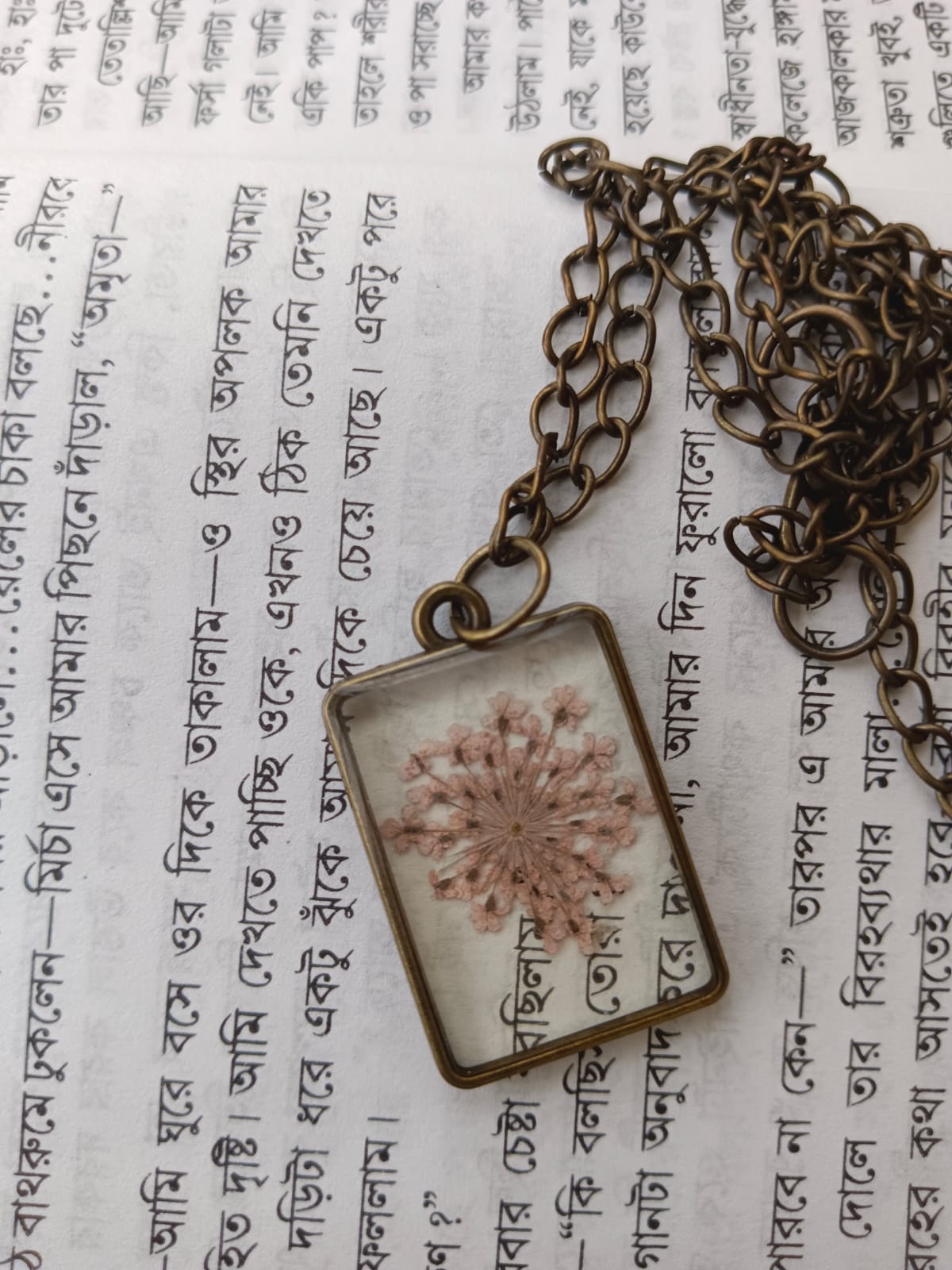 The Raisins Neckpiece: A Jewel that Speaks to the Heart