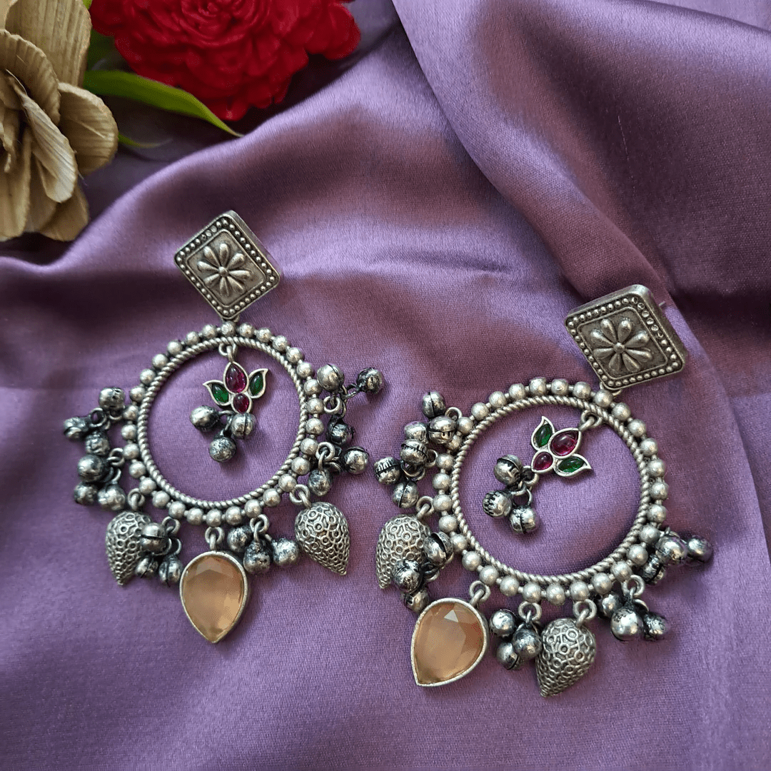The Fusion Earrings: A Bold Expression of Tradition and Modernity