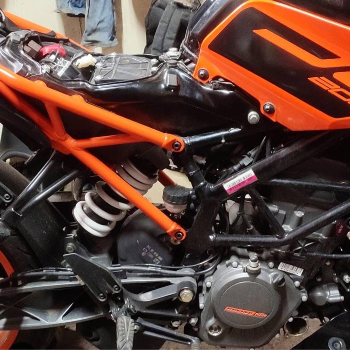 Transform Your Riding Experience: The Essential Suspension and Fork Service for Indian Bikers