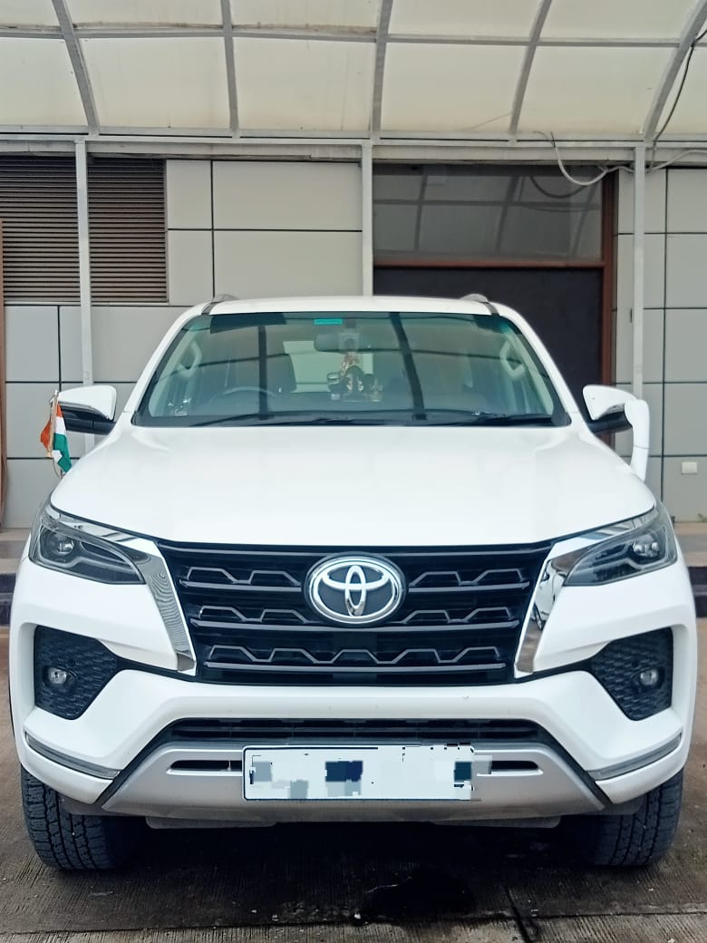 Discover the Ultimate Travel Experience with Fortuner: A Journey Like No Other