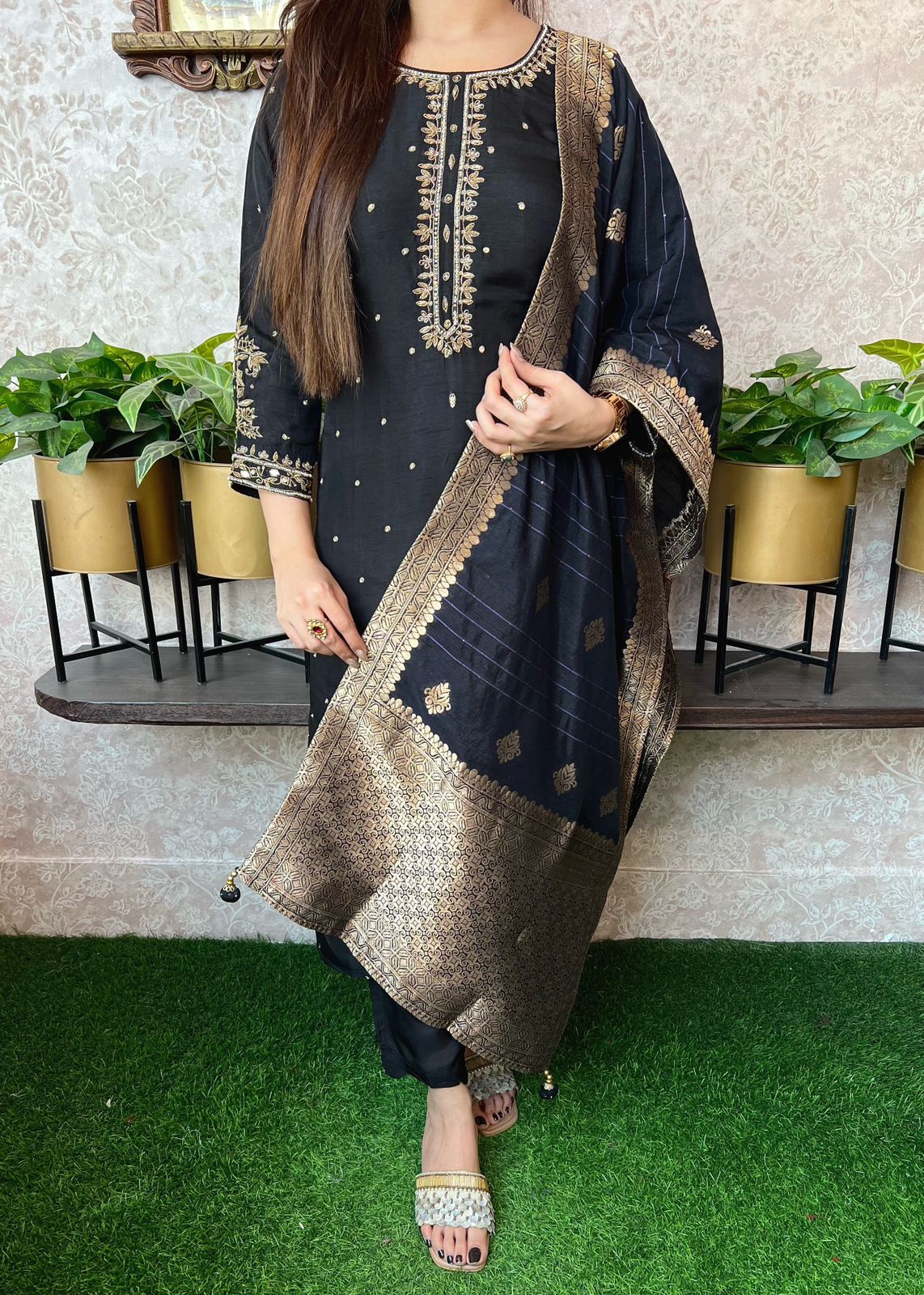 Transforming Tradition: How Dola Silk Kurti Sets Empower the Modern Indian Woman