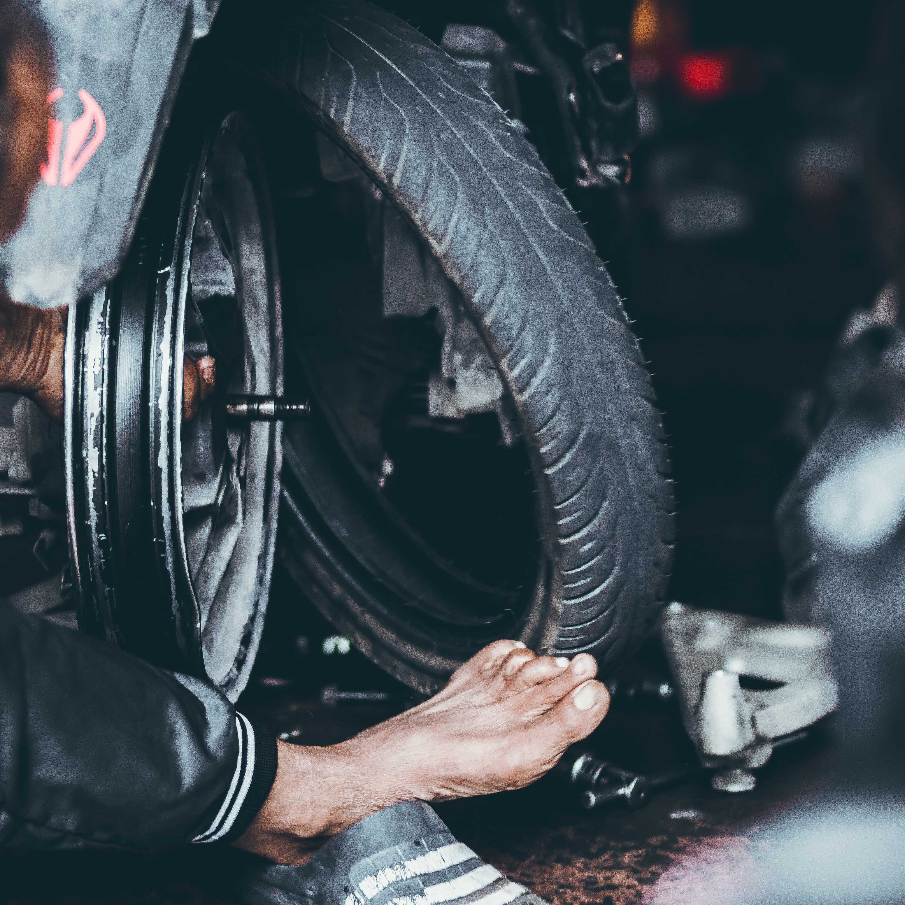 Two Wheeler Repair Shop in Palsikar Colony Indore