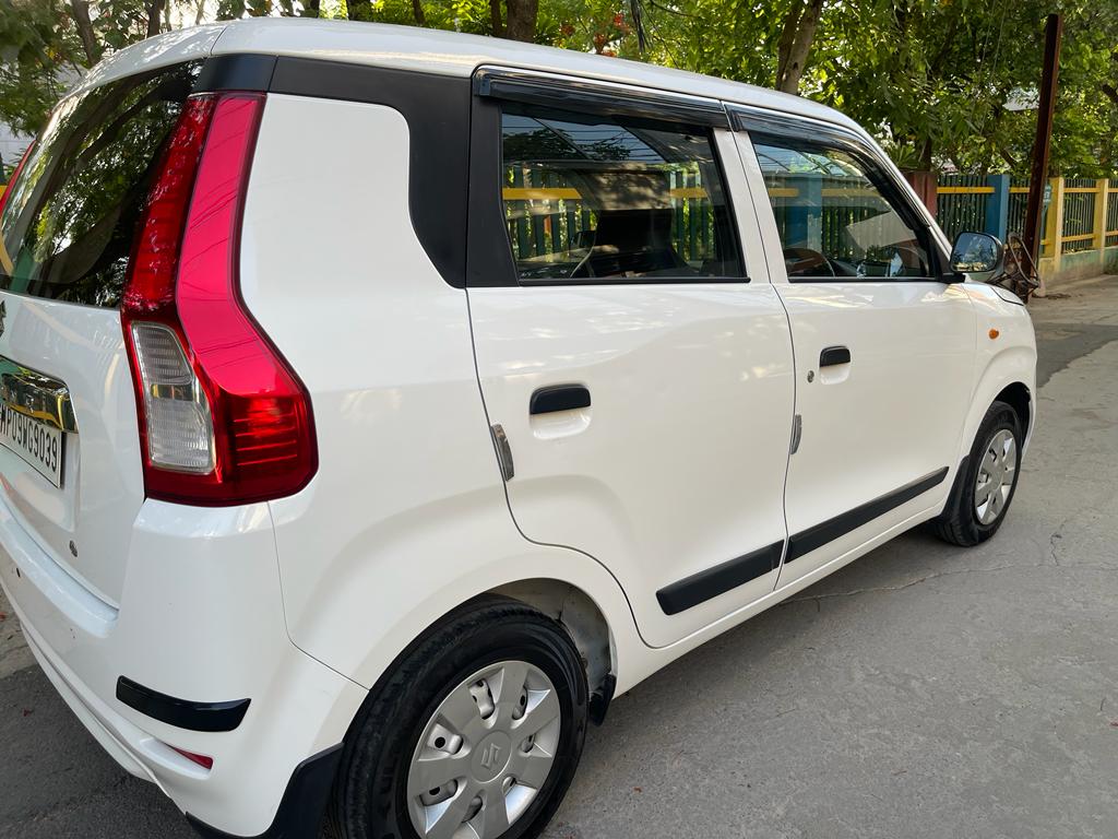 Finding Freedom on the Roads: How the Maruti WagonR LXI CNG Empowers the Everyday Indian