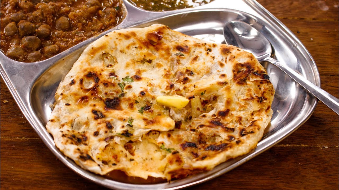 Savor the Tradition: How Chef’s Special Butter Amritsari Naan Solves Dining Dilemmas