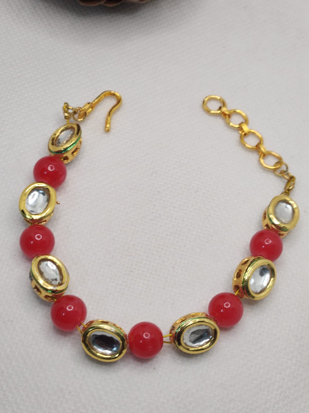 Embrace Elegance: The Perfect Bracelet for the Modern Indian Woman