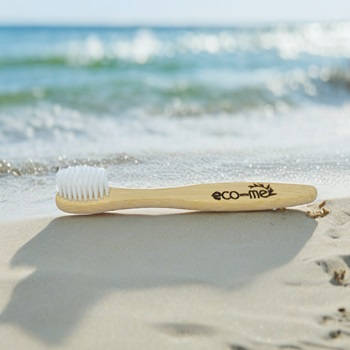 Embrace a Greener Tomorrow with the Kids’ Bamboo Toothbrush! | Eco with me