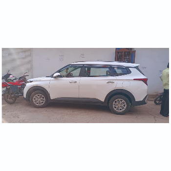 The Perfect Travel Solution for Indian Families: The 7-Seater SUV Experience Anuradha Tour Travels 228 Gandhi Nagar Ratlam (M.P)