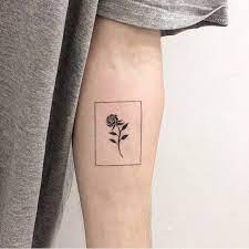 Embracing Simplicity: How Minimalist Tattoos Transform Lives