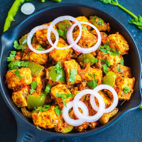 The Flavorful Journey: How Paneer Takatak Transforms Mealtime for Busy Professionals