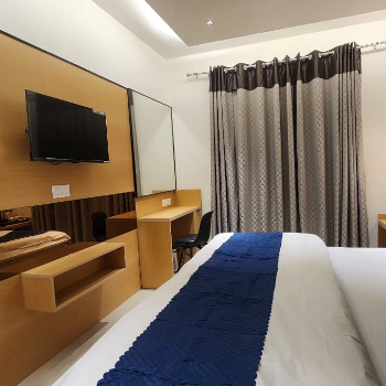 SUPERIOR QUEEN ROOM