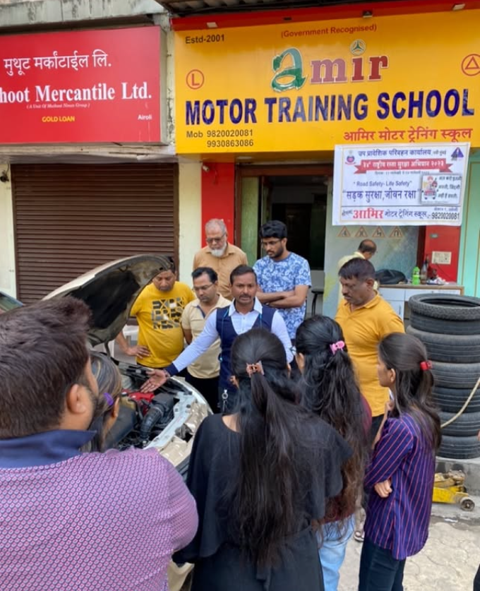 Banner Amir Motor Training School