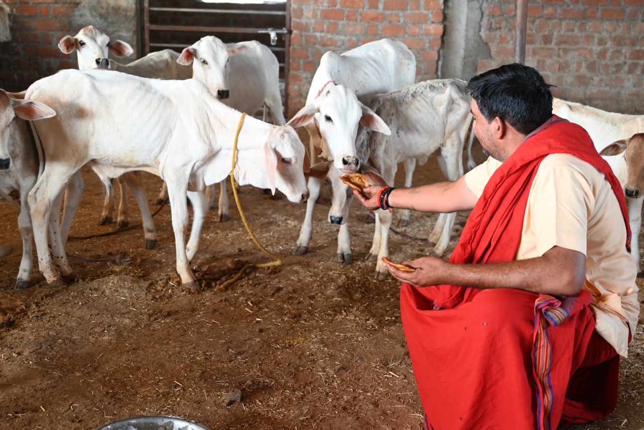 Banner Pandit Santosh Sharma