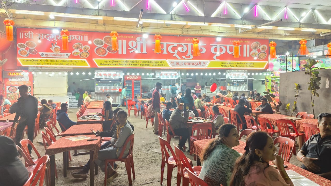 Maharashtian | Punjabi | Pavbhaji | Chinese | Juice