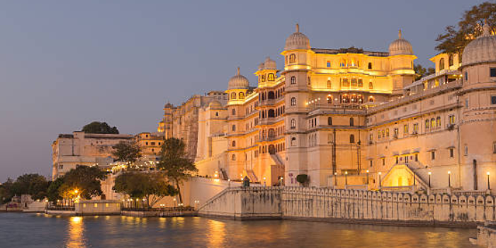 Banner Paliwal Tour And Travles