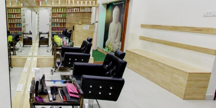 Banner PRIYANKA NATURE CURE PRIVATE LIMITED