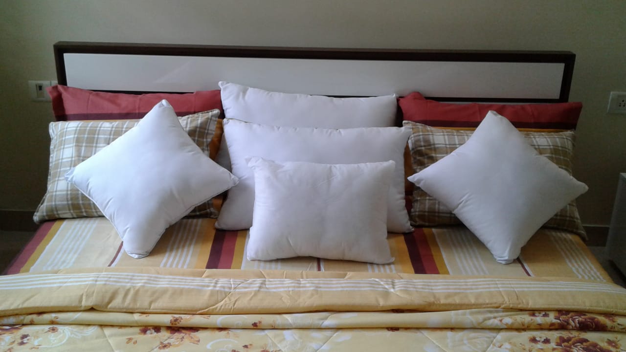 Banner Excel International