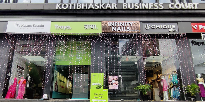 Banner Infinity Nails