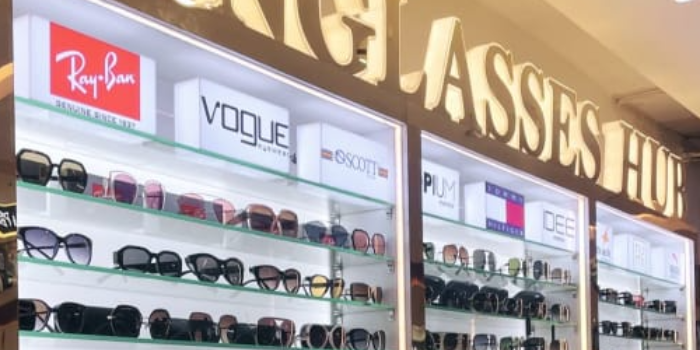 Banner Sunglasses Hub