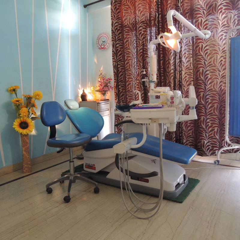 Smile Carve Dental Clinic & Facial Aesthetic Center gallery image