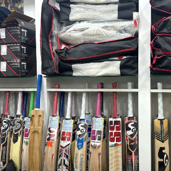 Cricket Bat – High-Performance Sports Gear VASAI SPORTS Parnanak Opp MSEB Office Vasai West 401201