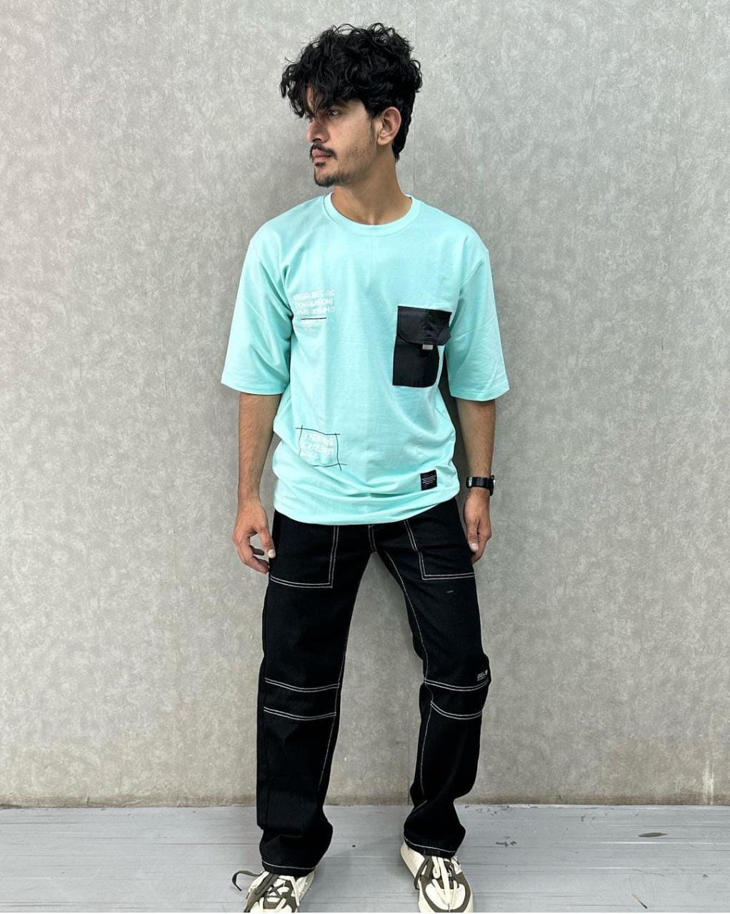 T- Shits-https://i-media.vyaparify.com/vcards/products/1027/t-shirts-of-one&only.jpeg Image