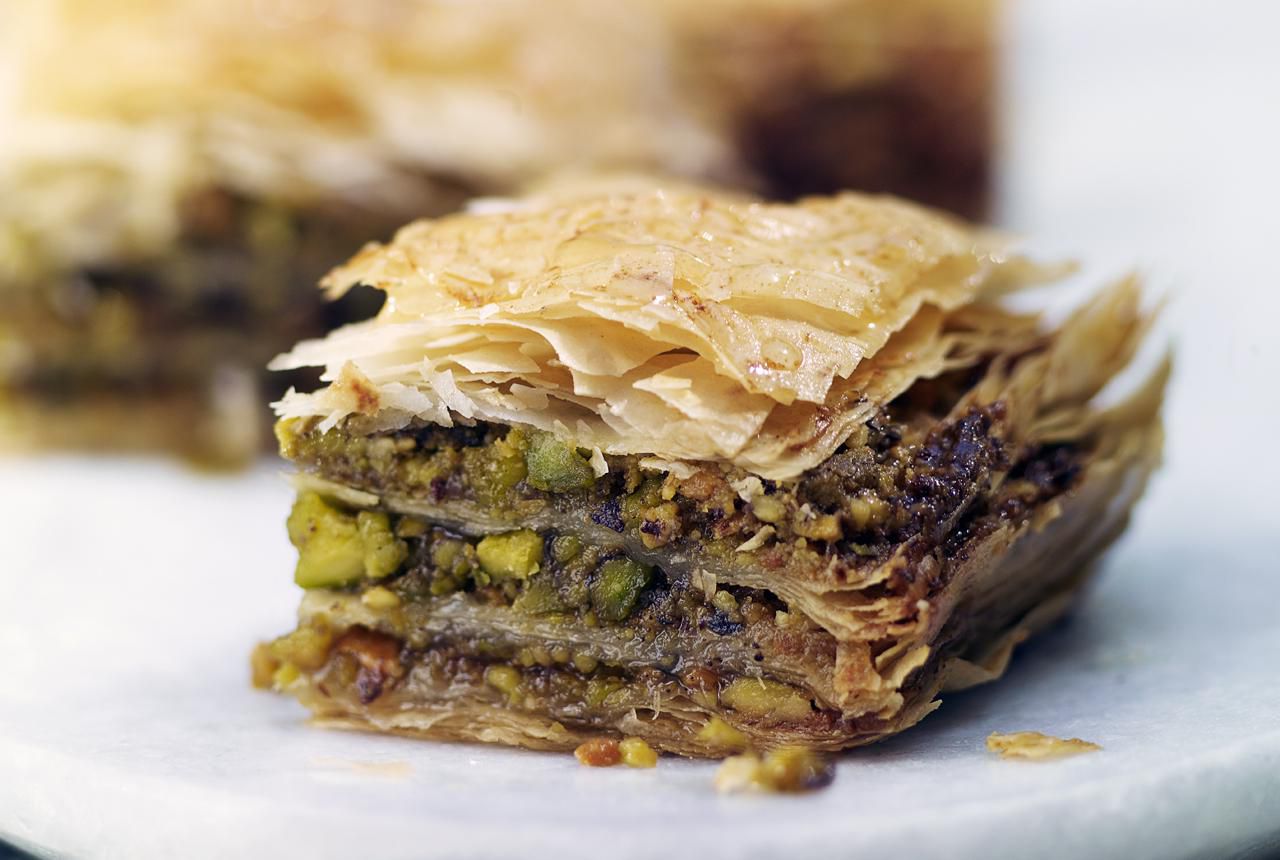 Baklawa-https://i-media.vyaparify.com/vcards/products/10293/98607620-56a617fd5f9b58b7d0dfe05b.jpg Image