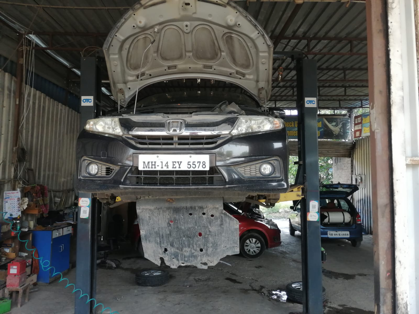 Car repairing-https://i-media.vyaparify.com/vcards/products/10310/IMG-20231014-WA0032.jpg Image