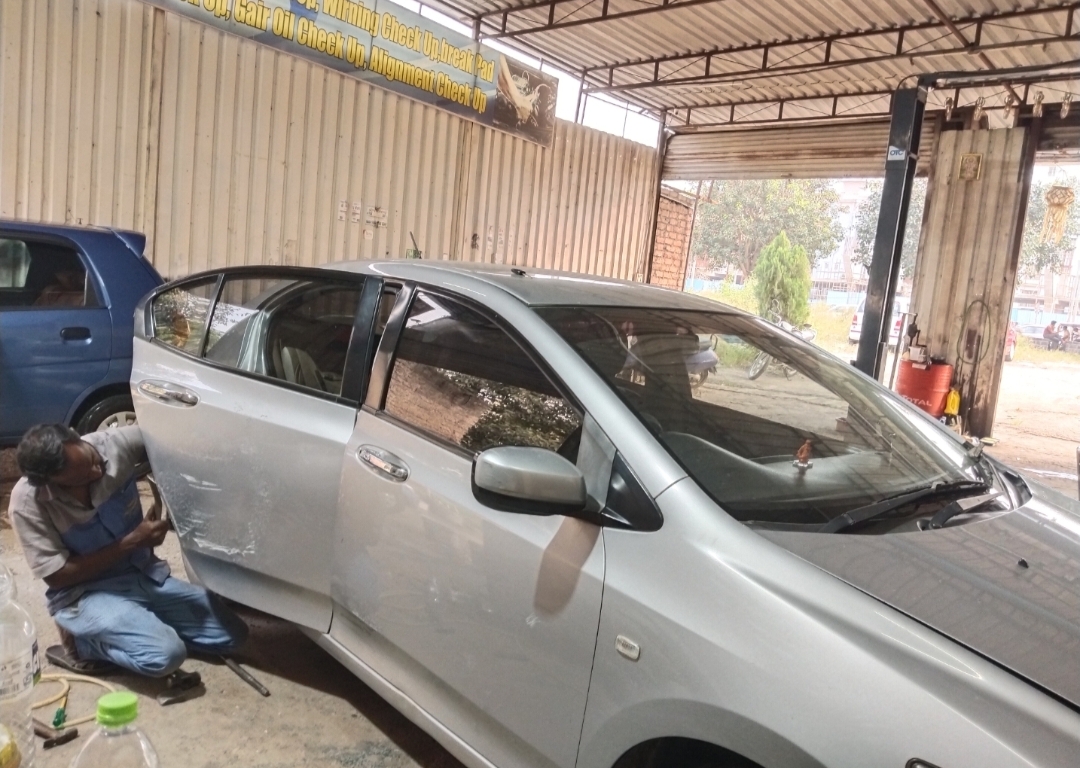 Denting-https://i-media.vyaparify.com/vcards/products/10343/IMG_20231015_174924.jpg Image