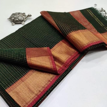 Riya Dark Green Checked Classic Maheshwari Silk Drape Roshni Handloom Moulana Aazad Marg Mominpura Near Jama Masjid M.P Maheshwar