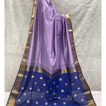 Flower motifs saree Heena Ansari Handloom Mominpura Jama Masjid Chok