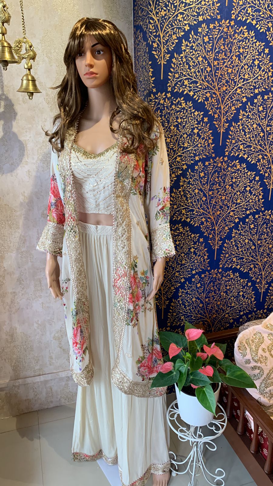 Diwali collections-https://i-media.vyaparify.com/vcards/products/10959/5882029B-191B-4554-AA12-CE6DD272AB13.jpeg Image