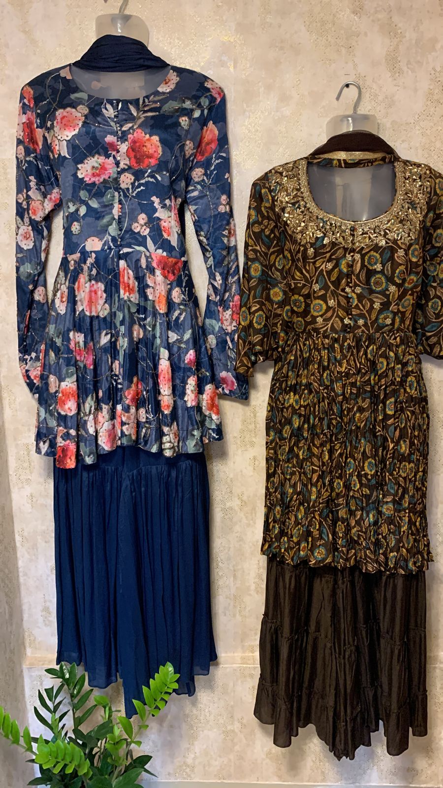 Diwali collections-https://i-media.vyaparify.com/vcards/products/10961/FFCEADFC-7512-4091-8393-2F53004A38A0.jpeg Image