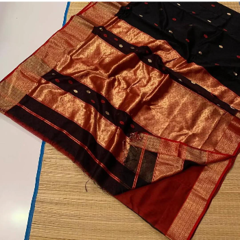 10 kamal saree Heena Ansari Handloom Mominpura Jama Masjid Chok