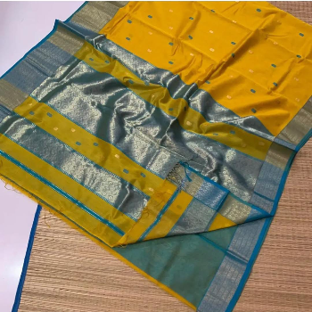 10 kamal saree Heena Ansari Handloom Mominpura Jama Masjid Chok