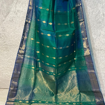 Zari leaf saree Heena Ansari Handloom Mominpura Jama Masjid Chok