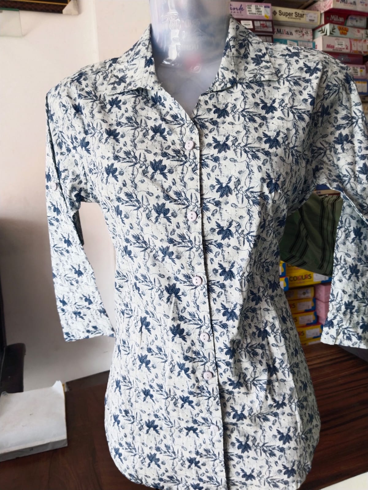 Printed shirt available-https://i-media.vyaparify.com/vcards/products/12418/444403b3-a903-462c-b363-0b089ca366b3.jpeg Image