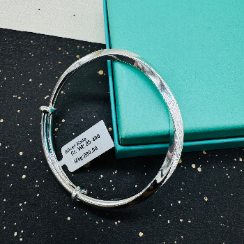  999 silver kada AMRUT GOLD Bazar Peth Rd, Near Maszid, Teli Ali, Amrut Gold, Khalde Aali, Talegaon Dabhade, Maharashtra 410506, India