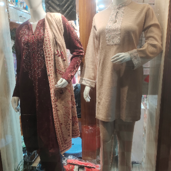 Cod od set SHAGUNA ENTERPRISES COSHAGUNA ENTERPRISESIST FLOOR SHAGUNA ENTERPRISES SHARMA SHOPING COMPLEX BCS NEW SHIMLA