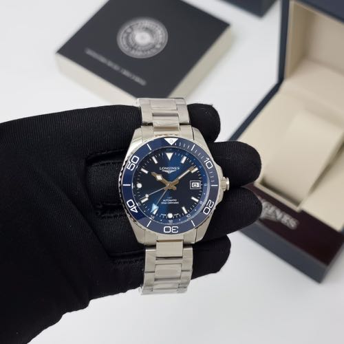Longinee s Conquest GMT Blue-https://i-media.vyaparify.com/vcards/products/146230/2.jpeg Image