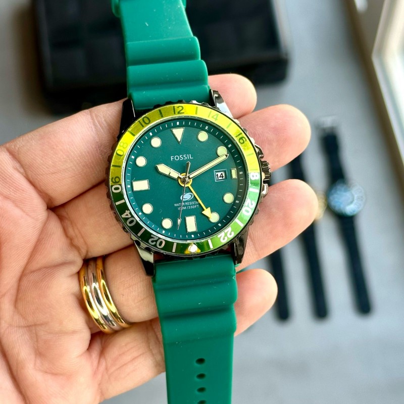 FOSSIL_GMT_BLACK-GREEN-https://i-media.vyaparify.com/vcards/products/147170/14.jpeg Image
