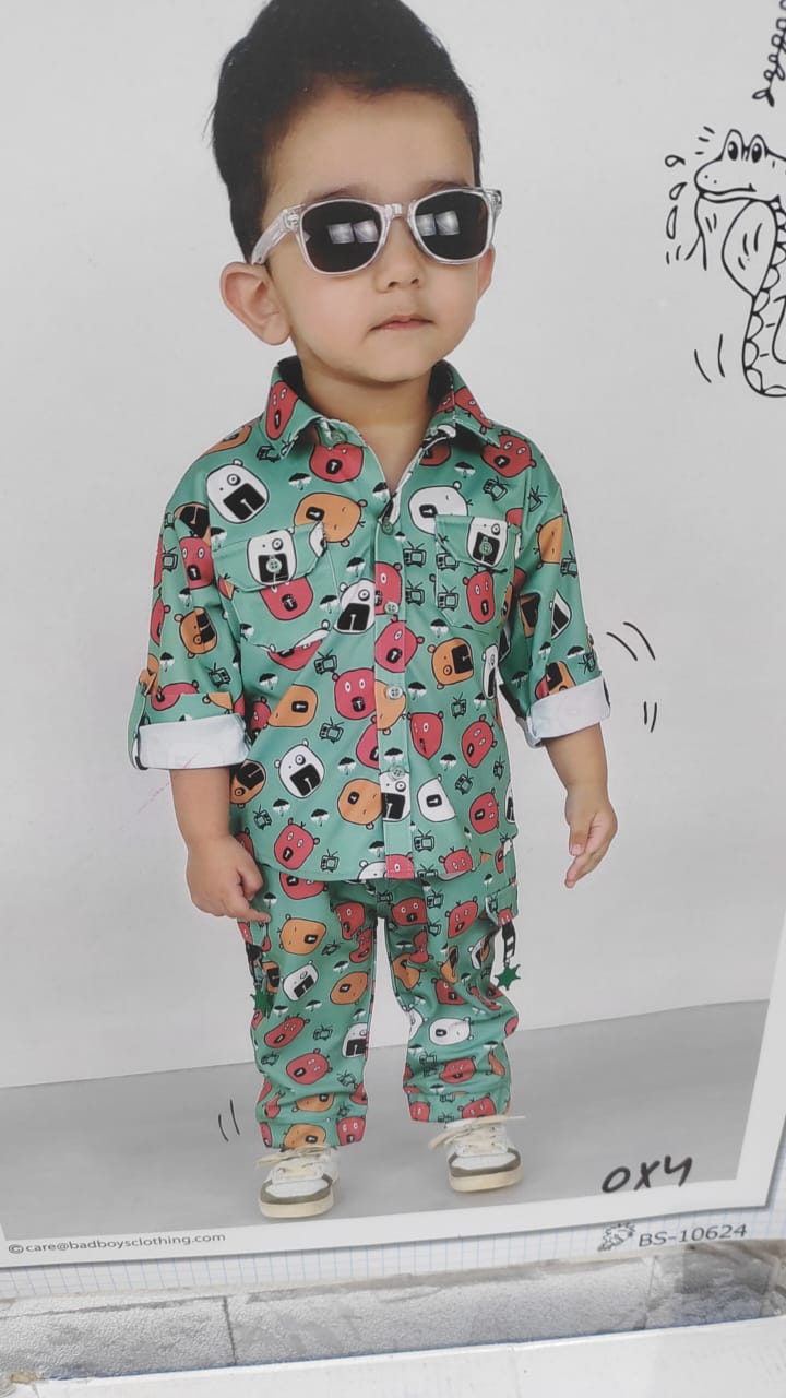 Boys suit-https://i-media.vyaparify.com/vcards/products/15588/Boys.jpg Image