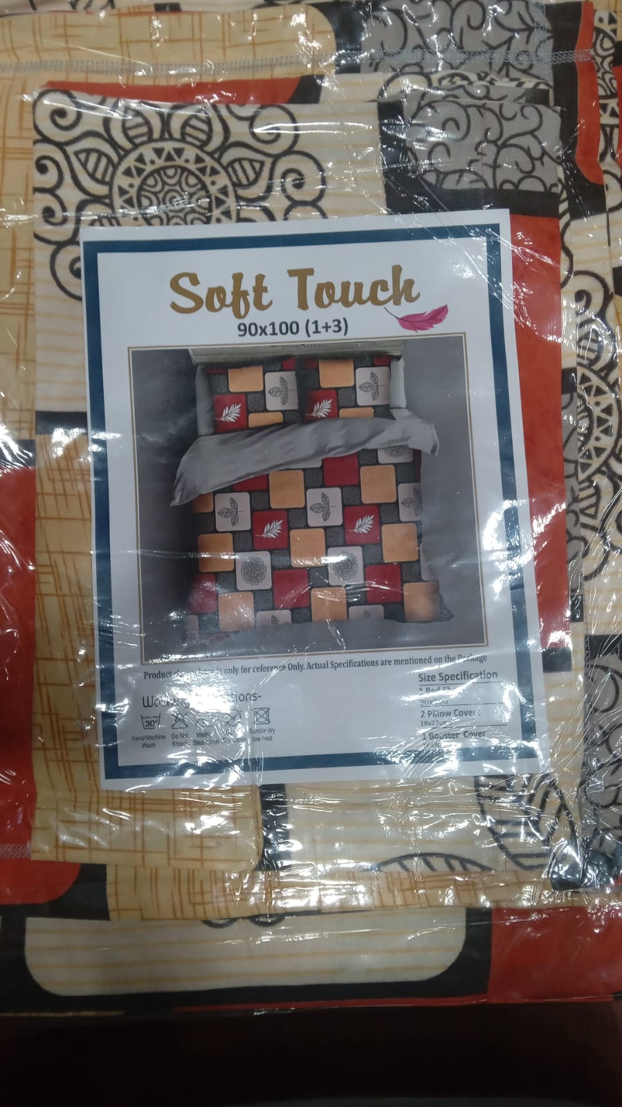 Queen Size Bedsheet-https://i-media.vyaparify.com/vcards/products/15813/IMG-20231127-WA2165.jpg Image