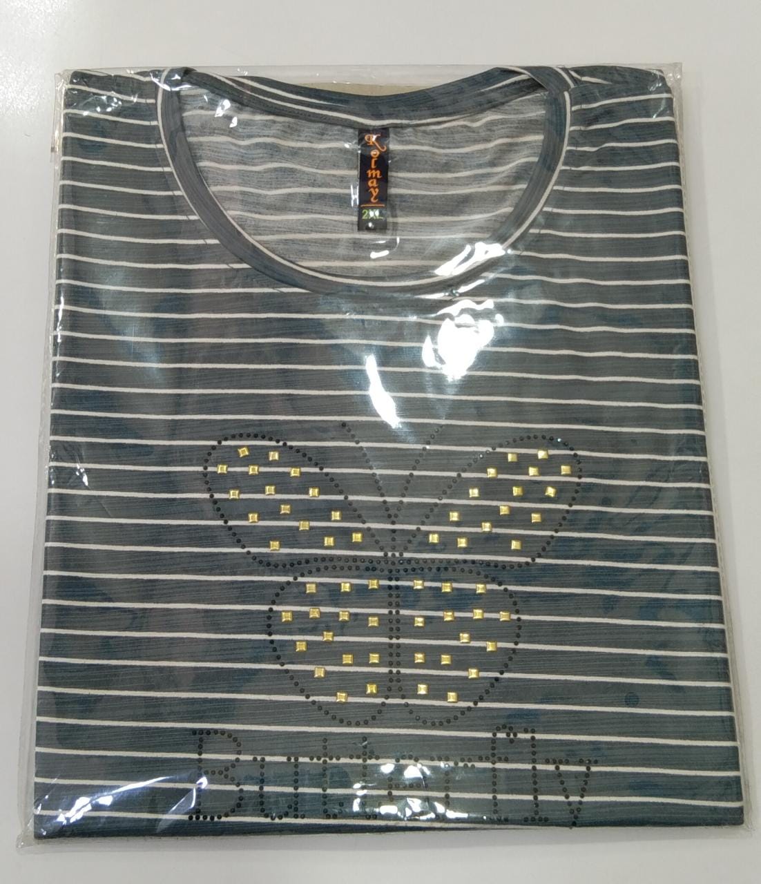 Girls t-shirt-https://i-media.vyaparify.com/vcards/products/1601/IMG-20230508-WA0037.jpg Image