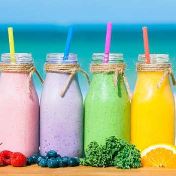 Thick Fruit Shakes-https://i-media.vyaparify.com/vcards/products/162041/product_1741659849_67cf9ec901c51.png Image