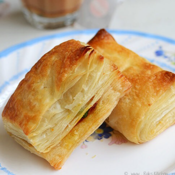 VEG PUFF-https://i-media.vyaparify.com/vcards/products/168575/product_1742297862_67d95b064a311.png Image